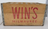 Win's Milwaukee wooden bottle case with 24 soda bottles 12 oz