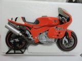 Harley Davidson Die Cast motorcycle toy with box, VR1000 Superbike America