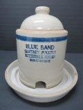 Blue Band Sanitary Poultry Buttermilk Feeder, mismatched tray