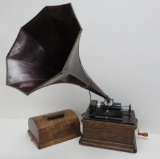 Thomas Edison Fireside cylinder phonograph with horn, working, combination type