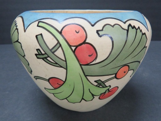 Lovely art pottery vase, 5 1/2"