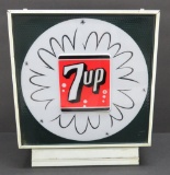 7 up Motion Light, working, great color, 10 1/2