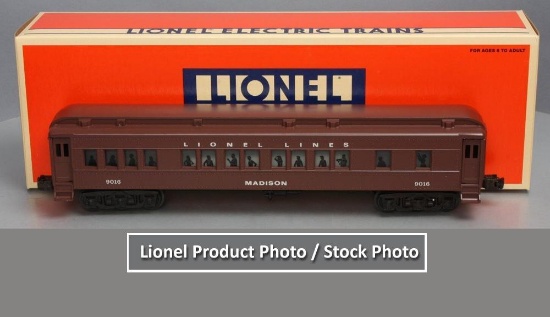 Lionel O gauge train car, New with box, Madison passenger car 6-19016