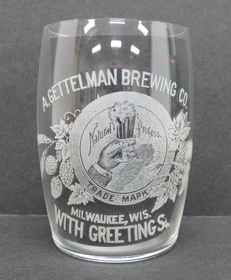 Pre Prohibition etched beer glass, Gettelman Brewing Co, with Greetings, 3 1/2"