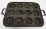 Cast iron fluted mold pan, 13