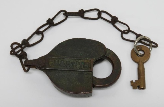 CM & St P railroad lock and key, 4"