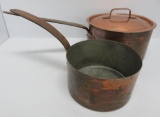 Two copper kettles, one with lid, dovetail construction