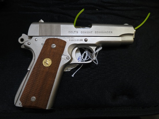 Colt Combat Commander .45ACP