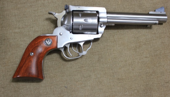 RUGER 44 MAG. BLACKHAWK