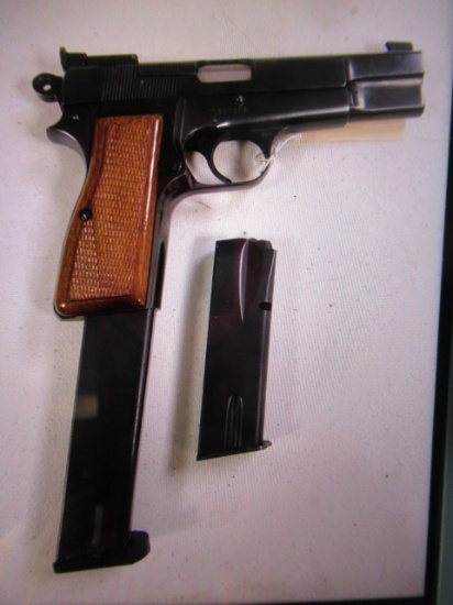 BROWNING 9MM