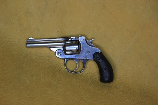 IVAN JOHNSON  .32 CAL