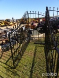 16' Gate: Double Swing, w/ Post and Hinges, Oak Tree Scene