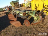 John Deere 2800 5-row Turning Plow