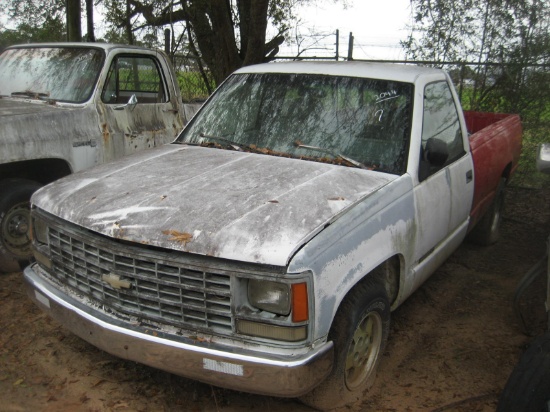 1991 Chevy 1500 Pickup, s/n 1GCEC14C7PE112734: 125K mi.