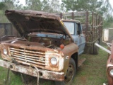 Ford F600 Flatbed Truck