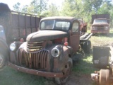 Chevy Single-axle Flatbed Truck