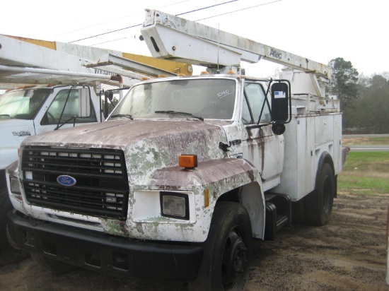 1988 Ford F600 Bucket Truck, s/n 1FDNF60H9HVA2271: S/A, Gas Eng., 5-sp., Al