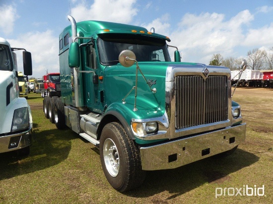 2007 International 9900i Eagle Truck Tractor, s/n 2HSCHSCT27C374353: Tri-ax