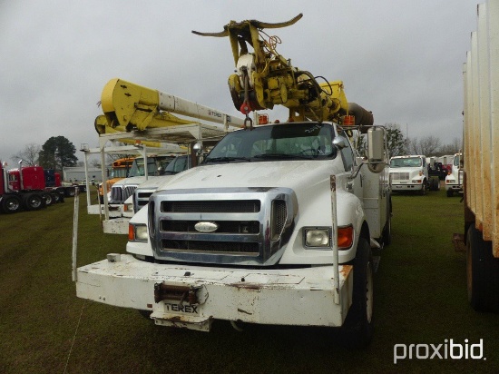 2008 Ford F750 Digger Derrick Truck, s/n 3FRXF75W38V695230: Diesel, Auto, T