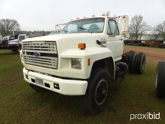 1994 Ford F700 Cab & Chassis, s/n 1FDXK74C4RVA03209: Diesel, 5/2-sp. (Count