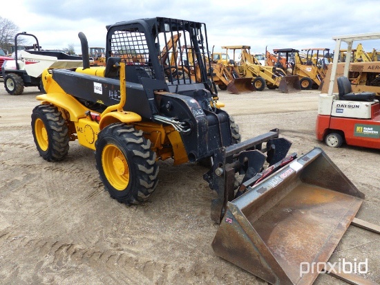 2004 JCB 520 Loadall Telescopic Forklift, s/n 1048532: Meter Shows 2424 hrs