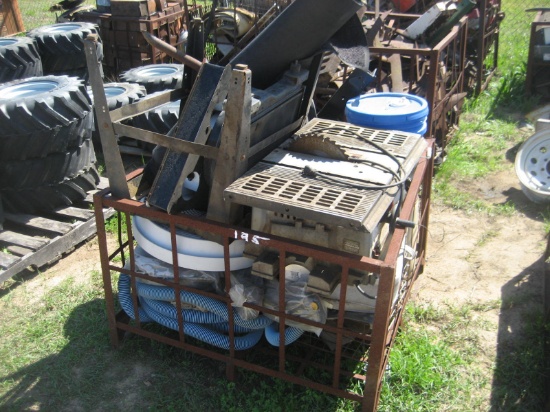 Crate of Cavuum Cleaner / Table Saw / Cyl. Heads