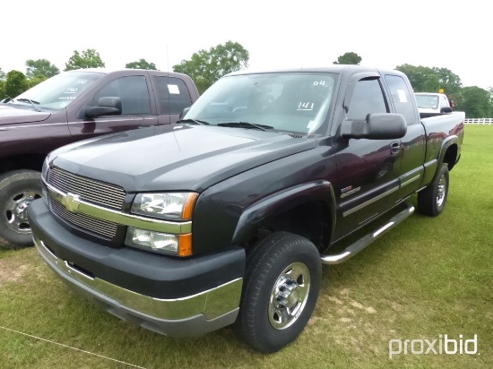 2004 Chevy 2500HD Pickup, s/n 1GCHC29184E129775: 2wd, Duramax Diesel, Ext.