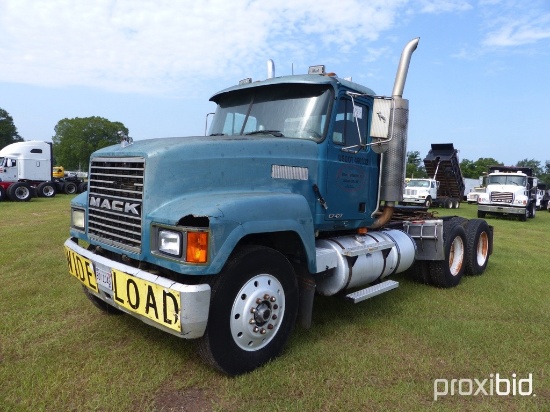 1995 Mack CH613 Truck Tractor, s/n 1M2AA18Y3SW049741