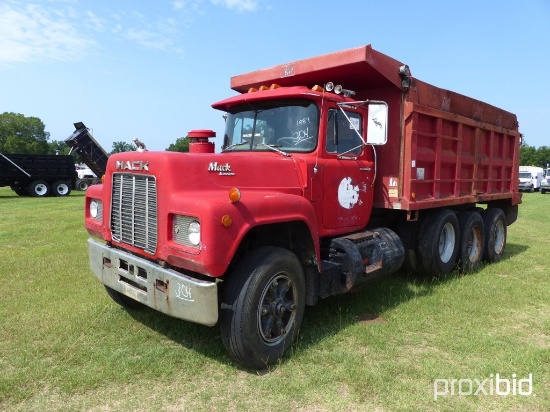 1984 Mack 600 Tri-axle Dump Truck, s/n 1M2N179Y8EA089463: Mack 300hp Eng.,