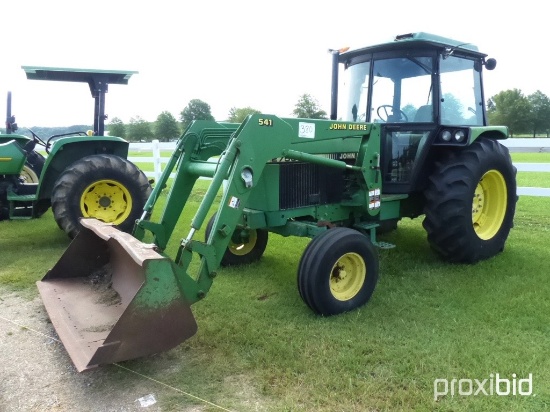 John Deere 2755 Tractor, s/n L02755T750664: 2wd, Loader Bucket, Meter Shows