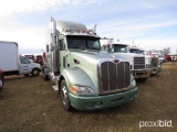 2008 Peterbilt 386 Truck Tractor s/n 1XPHD49X38D756701: Sleeper