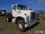 1985 Ford LT8000 Truck Tractor s/n A72288 Title is here