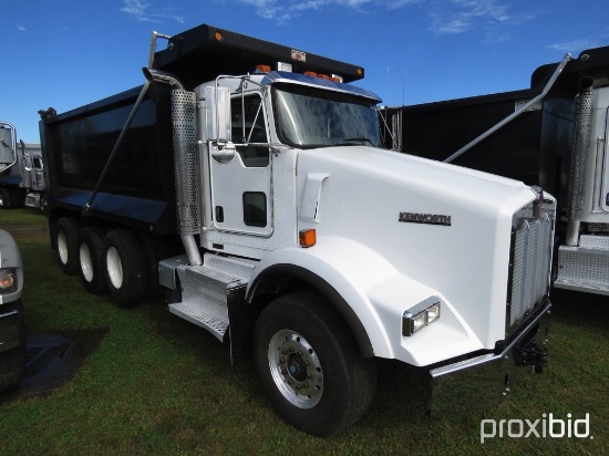 2015 Kenworth T800 Tri-axle Dump Truck, s/n 1NKDL40X5FJ429603: Cummins ISX1