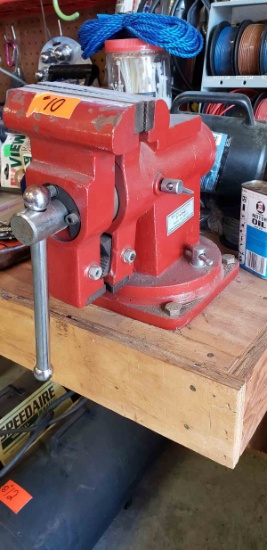 Red Vise