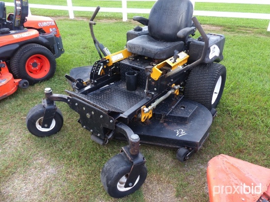 Cub Cadet Commercial Zero-turn Mower, s/n 53AB5DBX150: 60" Cut