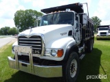 2005 Mack Granite CV713 Tri-axle Dump Truck, s/n 1M2AG11C45M026336: Mack En