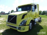 2006 Volvo Truck Tractor, s/n 4V4NC9GH56N444987: Sleeper, 10-sp.