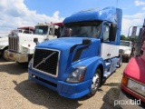 2013 Volvo VNL670 Truck Tractor, s/n 4V4N19EH4DN149269 (Salvage): Sleeper