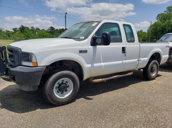 2003 Ford F250 Super-duty XL Pickup, s/n 3FTNX21L33MB33486: 4wd, 5.4L V8 Ga