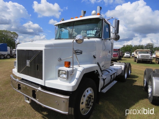2000 Volvo Autocar ACL64FT Truck Tractor, s/n 4V4SD2JH8YN520625 (Title Dela