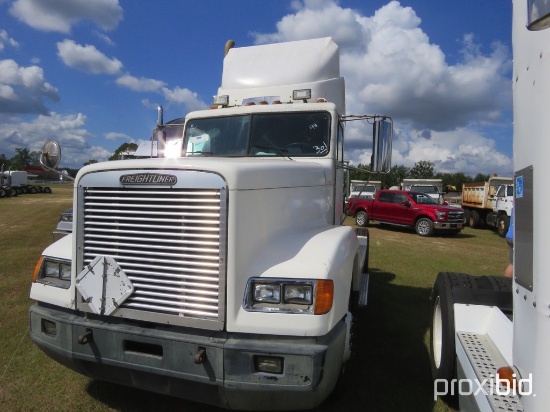 1998 Freightliner FLD120 Truck Tractor, s/n 1FUWDMCA5WP902906: S/A, Day Cab