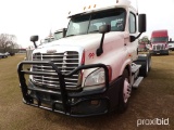 2011 Freightliner Cascadia Truck Tractor, s/n 1FUJGEDV8BSAX6992: Day Cab, D