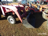 Massey Ferguson 431 Tractor, s/n 35091: 2wd, Loader w/ Bkt., Meter Shows 94