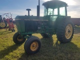 John Deere 4240 Tractor s/n 4240P027900RD