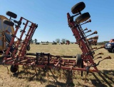 Unverth 26' Hydrafold S-tine Cultivator, s/n A45090182