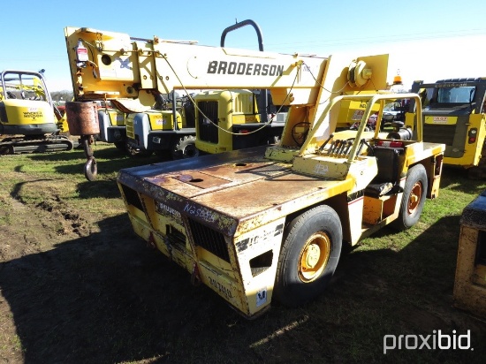 2001 Broderson IC80 Carry Deck Crane s/n 0397110: Showing 4460 hrs