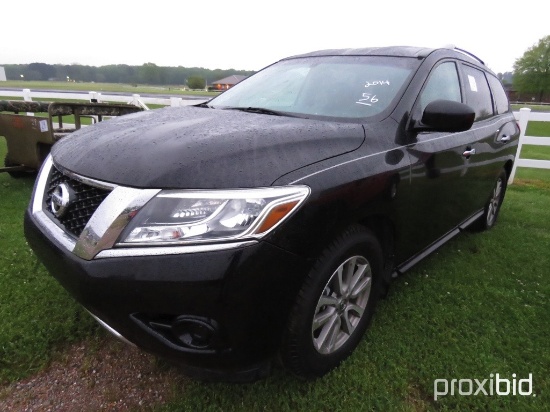 2014 Nissan Pathfinder, s/n 5N1AR2MN7EC645015