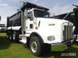 2019 Kenworth T800 Tri-axle Dump Truck, s/n 1NKDL40X1KF304221: Cummins X15