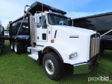 2019 Kenworth T800 Tandem-axle Dump Truck, s/n 3BKDL40X1KF304249 (Title Del
