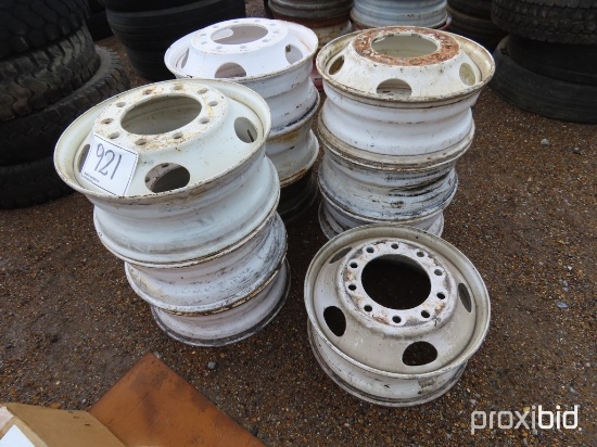 (10) 22.5 Pilot Slot Wheels